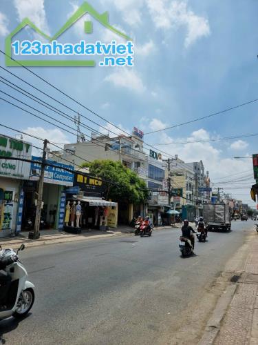 BÁN NHÀ MẶT TIỀN NGUYỄN ẢNH THỦ 15.3X28M GIÁ 44 TỶ VỊ TRÍ VÍP - 1