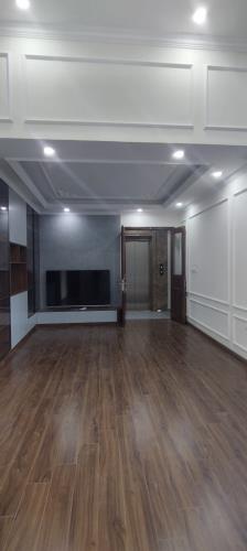 BÁN NHÀ ĐƯỜNG NGUYỄN VĂN HUYÊN CẦU GIẤY, Ô TÔ 7 TẦNG KINH DOANH. DT 45M2 GIÁ 18.5 TỶ - 4