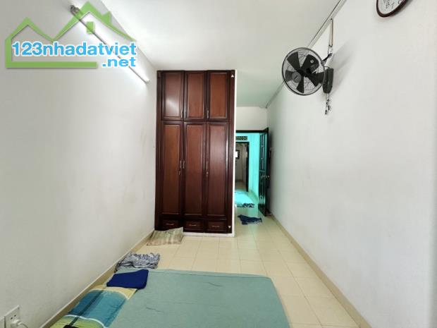 7 TỶ NHỈNH - NHÀ ĐẸP HẺM LỚN - GẦN MT PHAN XÍCH LONG, PHÚ NHUẬN - 43M2 4 TẦNG - 5PN 5WC - 3