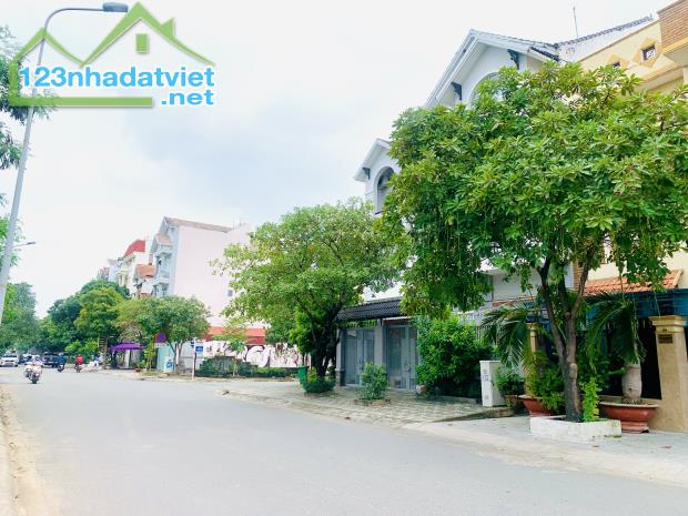 21 Tỷ-Sở Hữu Ngay Lô Đất 116m2(6,8mx17m) MT Đường Thân Văn Nhiếp,An Phú,Quận 2