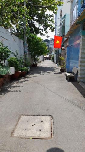 Bán gấp nhà đẹp ở chợ Nhị Thiên Đường, xe hơi đỗ cửa, 48m2, 3PN, dòng tiền sản, SHR.