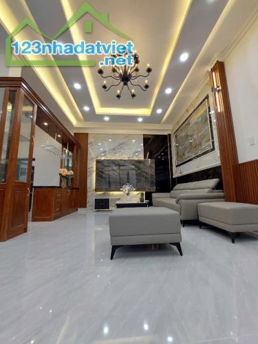 Bán gấp nhà đẹp ở chợ Nhị Thiên Đường, xe hơi đỗ cửa, 48m2, 3PN, dòng tiền sản, SHR. - 1