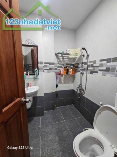 KHU ĐỒNG BỘ CẠNH SÂN BAY TÂN SƠN NHẤT – 80M2 – 4 TẦNG – CHỈ 9 TỶ - 4