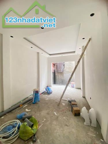 HOT! Nhà 2 thoáng tại Đại Đồng trung tâm Đống Đa – chủ tâm huyết sửa như mới! Chỉ nhỉnh 5 - 1