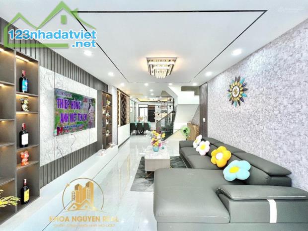 🏠 Bán nhà Nguyễn Văn Quỳ, Phú Thuận, Q.7, 76m² (4x19m), 7.4 tỷ 🏠