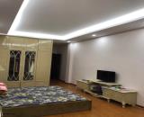 Bán nhà Lạc Long Quân - Tây Hồ: Mặt phố, dân xây, 2 thoáng, vỉa hè, kinh doanh, ô tô.