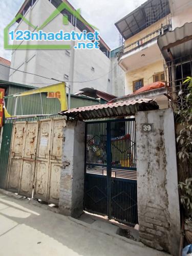 Bán nhà riêng ngõ 1160 Đường Láng, Đống Đa. 115 m2 x Mt 5,4m. Lô góc 2 thoáng ô tô KD VP