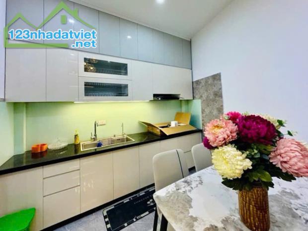 Bán nhà Việt Hưng- Long Biên, Lô góc thoáng, sổ vuông nở hậu giá chỉ 6,3 tỷ - 3