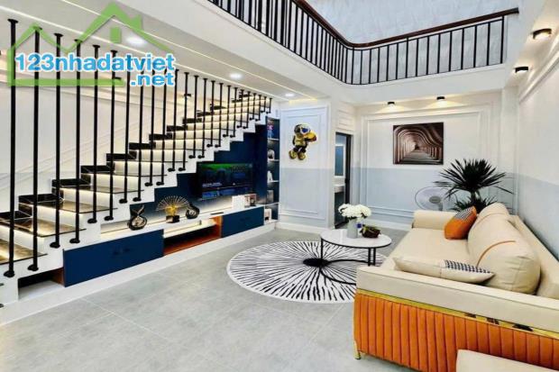 Bán nhà hẻm xe hơi, Đường Số 1, Gò Vấp, 38m² (4m x 11.5m), 4 tầng - Giá 6.8 tỷ TL - 3