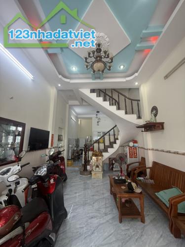 BÁN NHÀ MẶT TIỀN KD - 2 TẦNG - NGAY LÊ VĂN QUỚI - MIẾU BÌNH ĐÔNG - 105M2, NHỈNH 9 TỶ - 2