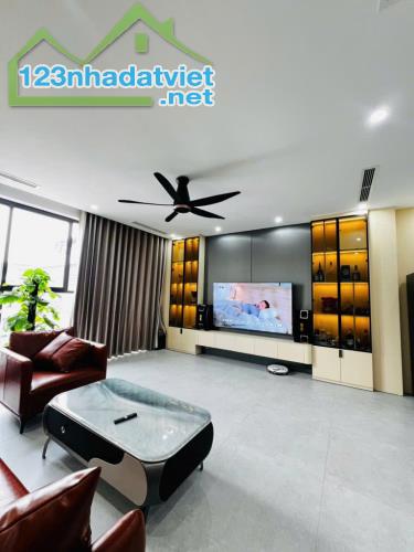 BÁN NHÀ ĐẸP THANG MÁY, PHỐ NGÔ THÌ NHẬM, HÀ ĐÔNG - 1
