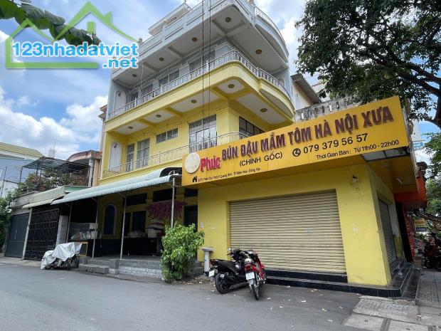 Bán nhà góc 2 mặt tiền Phan Chu Trinh, Quang Vinh, Biên Hòa, 116m2, giá 13.5 tỷ. - 1