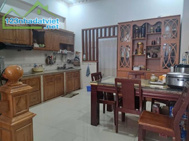 Nhà mặt tiền đường số – KDC Dĩ An – 61m² – Nhà mới 3PN – Đường nhựa 12m – Giá nhỉnh 3 tỷ - 3