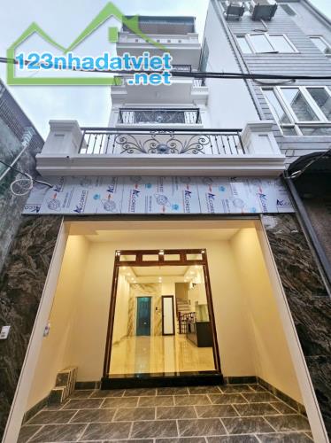 Bán nhà Mai Phúc,Phúc Đồng 5 tầng,50m,mt4.1 gần oto nhỉnh 8 tỷ