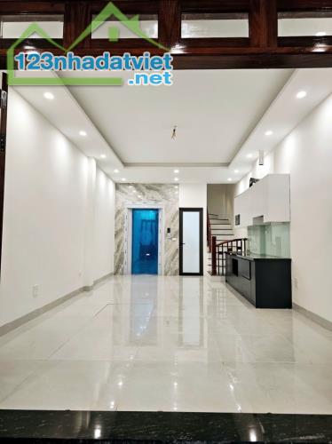 Bán nhà Mai Phúc,Phúc Đồng 5 tầng,50m,mt4.1 gần oto nhỉnh 8 tỷ - 2