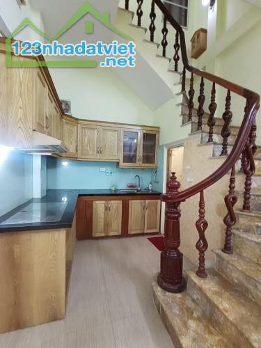 NHÀ 2 MẶT NGÕ -PHỐ CỔ- ÔTÔ CỬA-30M RA PHỐ- LÊ HỒNG PHONG, CHỈ 5.95 TỶ - 3