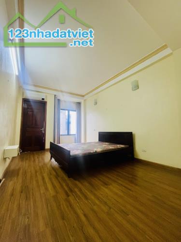 Bán nhà 5 tầng Phú Diễn, vị trí đẹp, đầy đủ tiện nghi. Bao thuế, phí sang tên sổ! - 3