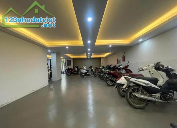 CCMN Cầu Diễn 156m- 7T TM, 42 căn hô cho thuê DT 2.5 tỷ/năm, giá 29tỷ5 - 2