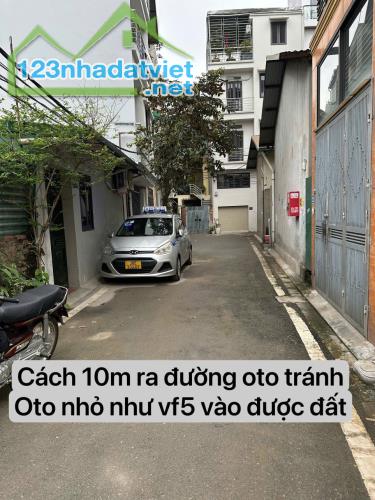 Bán đất Bát Khối - Tư Đình. Gần sân bay Gia Lâm, Cầu Trần Hưng Đạo. 53,1m ô tô nhỏ. - 2