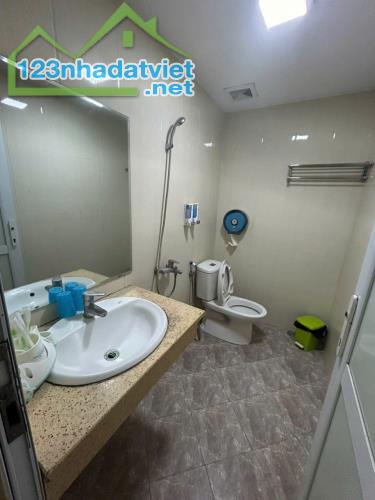 Sang nhượng gấp căn nhà nghỉ 19 phòng tại 110 Trần Duy Hưng - 4