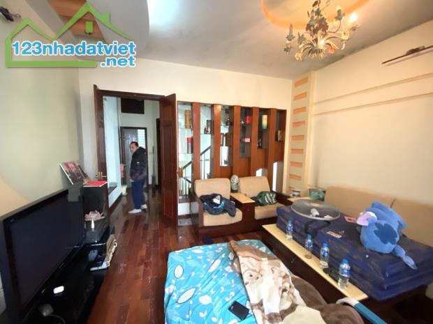 Phân Lô – Ô Tô Vào Nhà – Full Nội Thất Xịn – Hai Mặt Thoáng Trước Sau – Gần Hồ Đền Lừ - 1