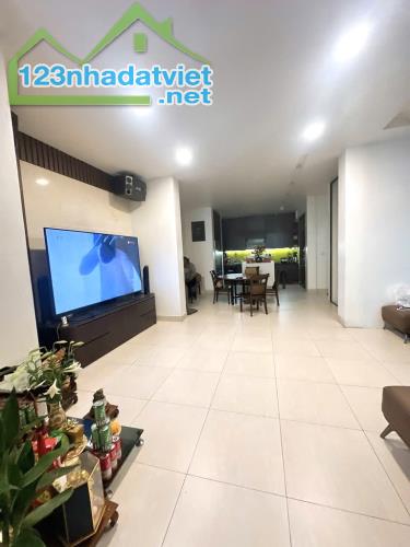 VIP XUÂN LA, TRƯỚC NHÀ ĐỖ 5 Ô TÔ, KHU YÊN TĨNH, Ở SƯỚNG SẴN Ô CHỜ THANG MÁY. - 5