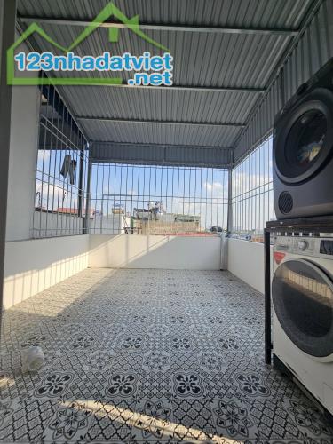 Căn nhà siêu đẹp phố Ngọc Trì – Thạch Bàn, 40m2, 5T, ngõ nông – giá chỉ 5.8 tỷ