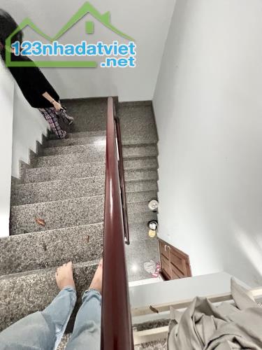 N91- Nhà Bán Phú Nhuận , Nguyễn Đình Chiểu , 65m2 ,  3 tầng btct , ngang  6  , 4 PN  ( 7 - 4