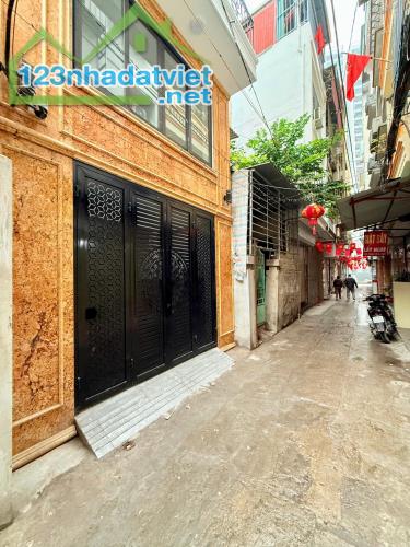 Bán nhà Dương Văn Bé, Hai Bà Trưng, Hà Nội. Vị trí đắc địa. Giá chào 6.5 tỷ