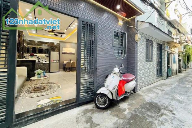Bán nhà hẻm Đường Số 8, Gò Vấp, 30.6 m² (4.7m x 6.5m), 2 tầng, 2 PN - Giá 3.95 tỷ TL - 1