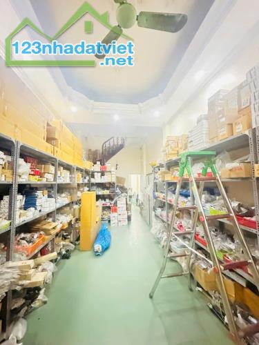 Bán nhà mặt ngõ Láng Hạ, ngõ ô tô thông phù hợp kinh doanh nhiều mặt hàng