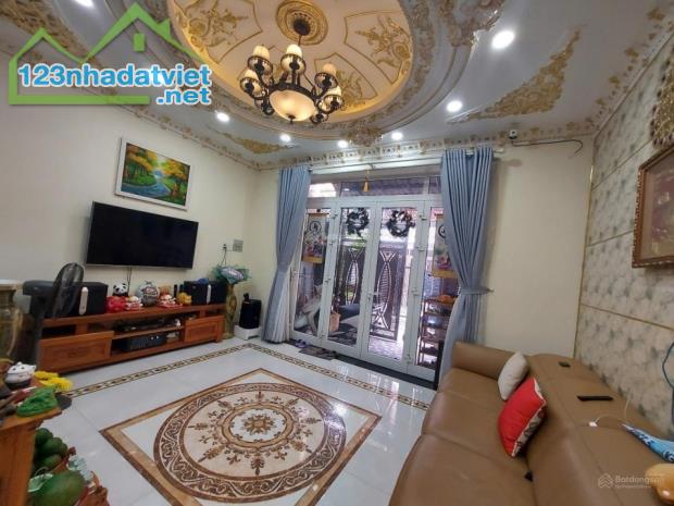 🏠 Bán nhà Huỳnh Tấn Phát, Tân Phú, Q.7 - 64m² (5x12m) - 7.5 tỷ 🏠