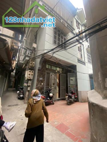 Sốc!Giảm gần 1 TỶ, nhà Bùi Xương Trạch - 51m2,MT 9,9M- Ô tô đỗ tận cửa- Chỉ 7.6Tỷ.