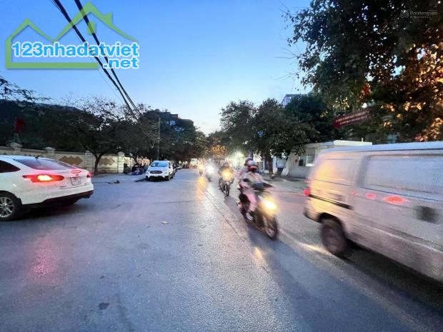CHÍNH CHỦ BÁN ĐẤT PHÂN LÔ OTO TRÁNH GIÁ TỐT NHẤT KHU VỰC BÙI XƯƠNG TRẠCH-KHƯƠNG ĐÌNH