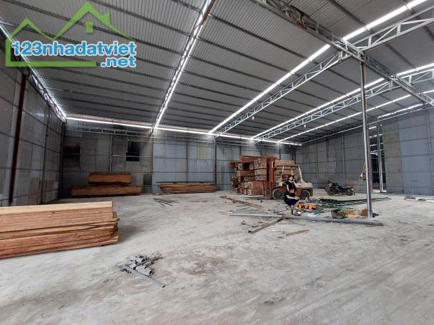 700m kho xưởng khu vực Đền Lừ cần cho thuê, giá 70tr/th - 2