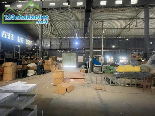 Cần Cho Thuê Kho Tại Thủ Đức — Giá Rẻ 90k/m², Kho Mới Đẹp, An Ninh 24/7. Liên hệ: - 1
