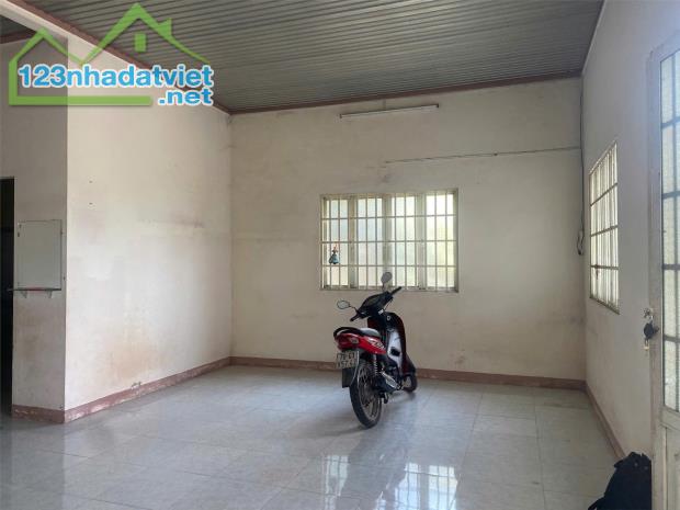 NHÀ CHÍNH CHỦ - 2 MẶT TIỀN - Ấp Trường Giang, Xã Trường Tây, TX Hòa Thành, Tây Ninh - 2