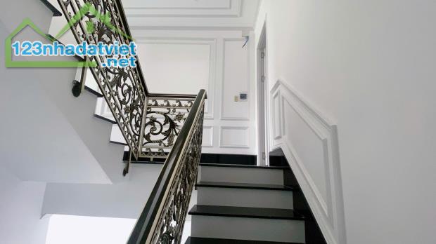 Nhà phố kinh doanh mặt tiền Quốc lộ 14 100m2 cách HCM chỉ 25 phút - 1