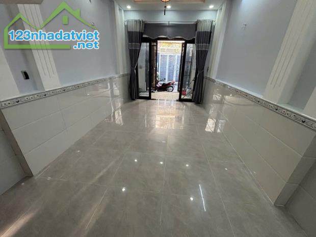 60M2 3 TẦNG LÊ VĂN KHƯƠNG HIỆP THÀNH QUẬN 12 HXH GIÁ 4,49 TỶ - 1