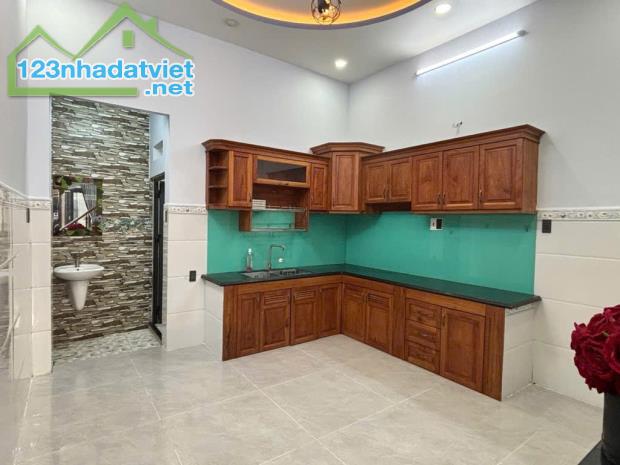 60M2 3 TẦNG LÊ VĂN KHƯƠNG HIỆP THÀNH QUẬN 12 HXH GIÁ 4,49 TỶ - 3