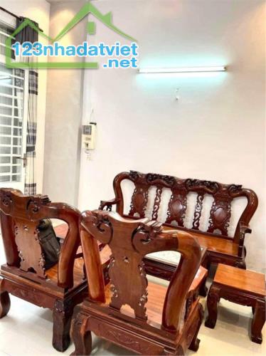 🏠 Bán nhà 79 Tân Quy, Q.7, 74m² (4x18m), 6.2 tỷ 🏠 - 1
