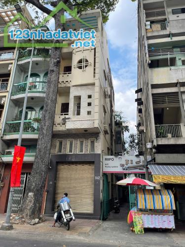 Bán Nhà Mặt Tiền Đường Nguyễn Tri Phương, P.9, Q.5 - 3.7m x 13.8m - 25 Tỷ - 2