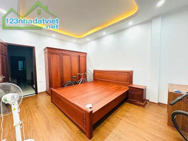 BÁN NHÀ DÂN XÂY PHỐ LÊ HỒNG PHONG , HÀ ĐÔNG - 1