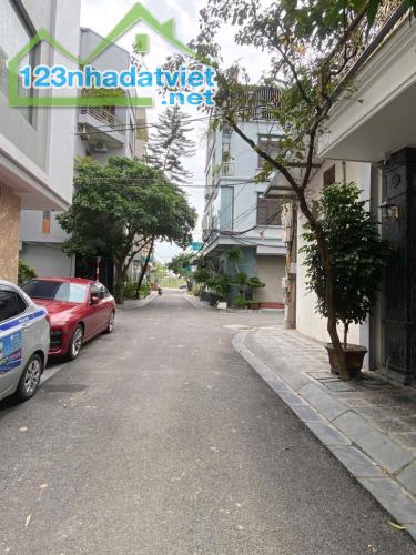 Bán đất phân lô otoo tránh, xây văn phòng, Long Biên - 1