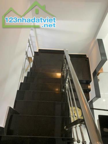 Hẻm ô tô cạnh Phúc Yên, gần Viettinbank Phan Huy Ích, 4.3 tỷ - 1