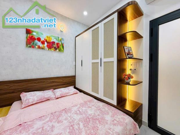 Bán nhà gần HXH Quang Trung P11 gần ngã 6 Gò Vấp 2 tầng BTCT 42m2 nhỉnh 4 tỷ