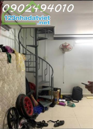 NHÀ 2 LẦU - CÁCH HẺM XE HƠI 10M - NGUYỄN VĂN QUỲ, P. PHÚ THUẬN, Q7 - 1