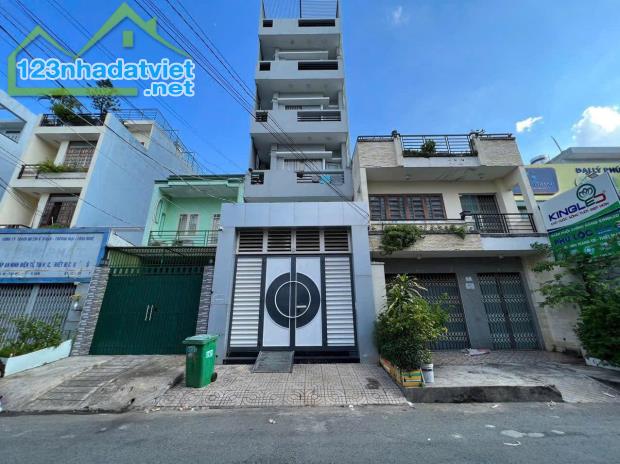 Bán GẤP Tòa nhà Căn Hộ Q7- Diện tích: 4,85m x 20m - Giá : 22,5 Tỷ - 5