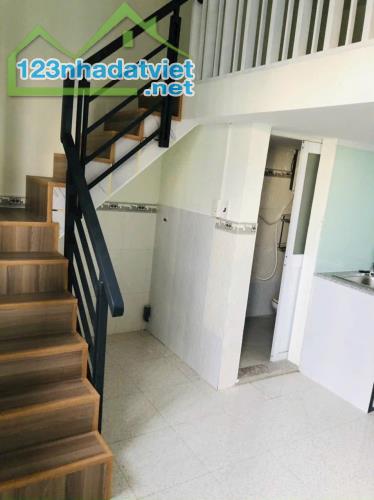 Bán GẤP Tòa nhà Căn Hộ Q7- Diện tích: 4,85m x 20m - Giá : 22,5 Tỷ - 2