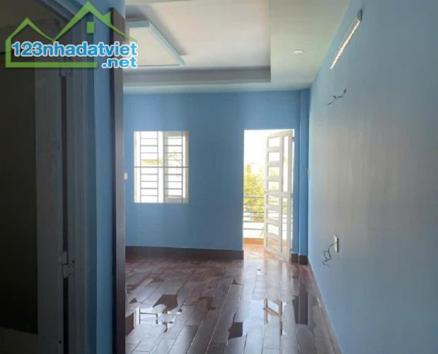 Chủ gửi: Chủ cần bán nhanh. Giảm 700tr. Còn 6ty500, HXH Thới An, Q12, 92m2, 5 tầng - 1